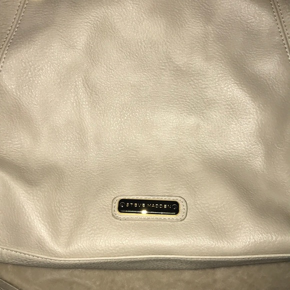 Large Handbag - Picture 2 of 5